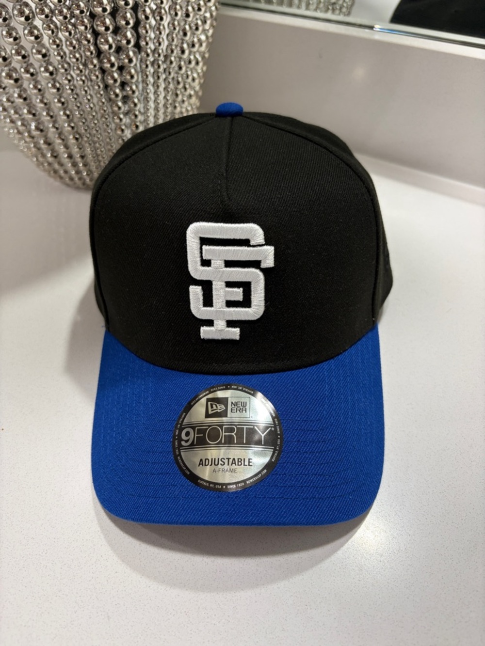 🔋 Used like new SF new era hat